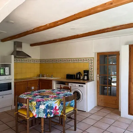 Διαμέρισμα Ma Maisonnette En Cevennes *